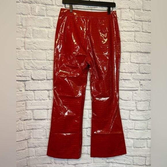 New! Cider Red PU Leather Croc embossed wide leg pants Size large - Picture 10 of 12